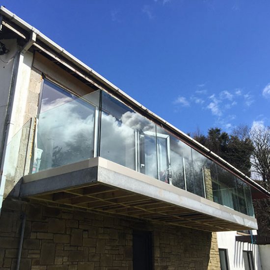 floating balcony