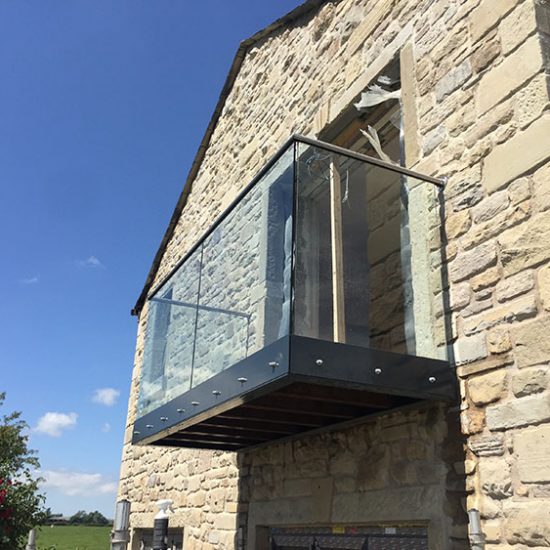 floating balcony